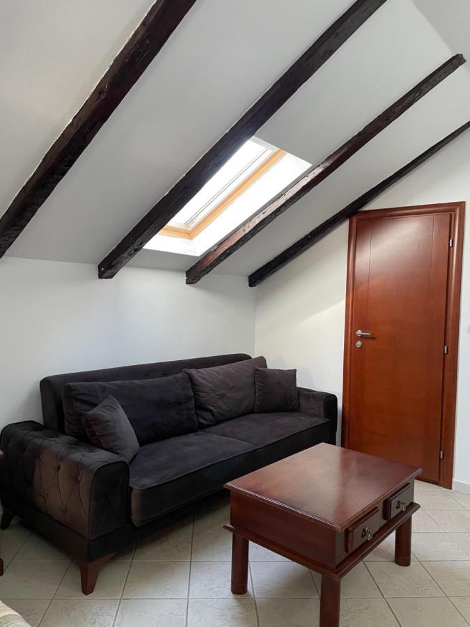 Lady Of The Rocks Apartments Perast Bagian luar foto